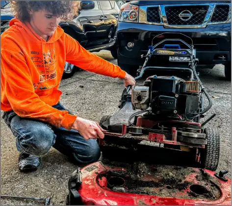 Small Engine Repair Redmond Shop